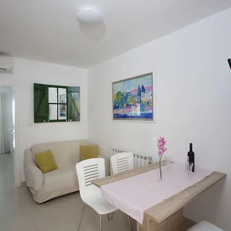 Aurelia アパート *