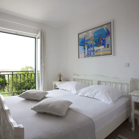 Aurelia Apartman