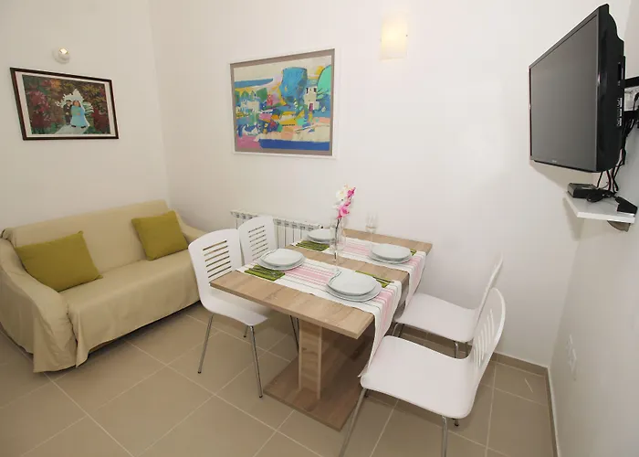 アパート Aurelia