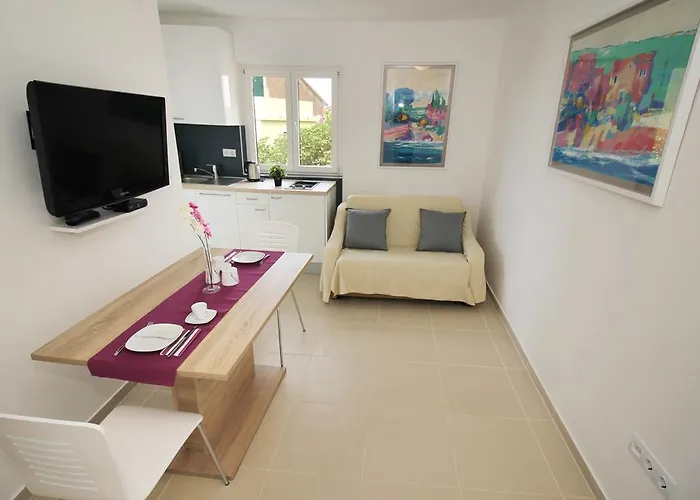 Aurelia アパート Baška Voda